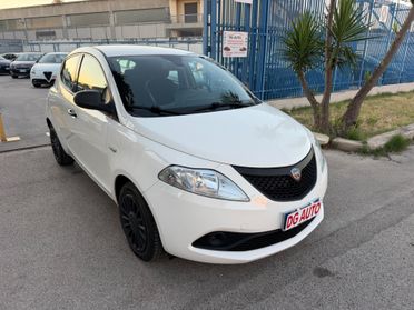 Lancia Ypsilon 1.2 benzina 69 cv 2019 87.000 km