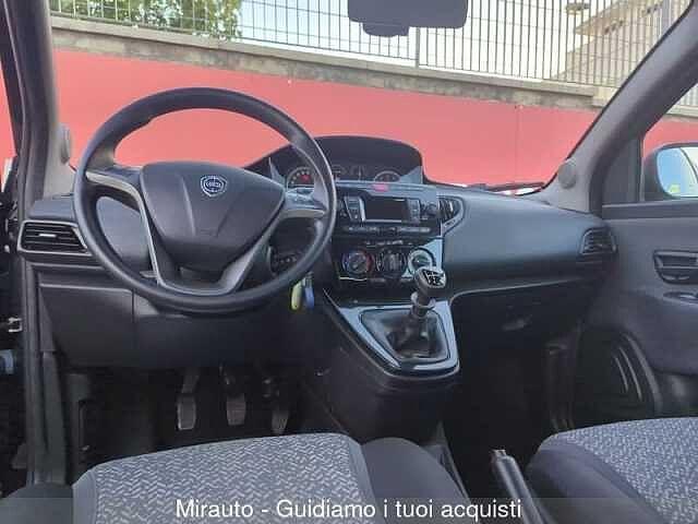 Lancia Ypsilon Ypsilon 1.2 69 CV 5 porte S&S Platinum