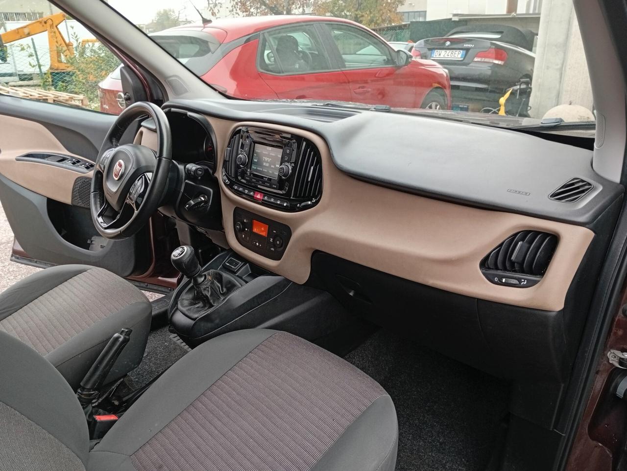 Fiat Doblo Doblò 1.4 T-Jet 16V Natural Power Lounge 7 posti