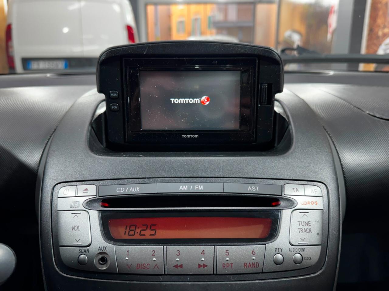 Toyota Aygo 1.0 68CV 5 porte Active 53596 KM