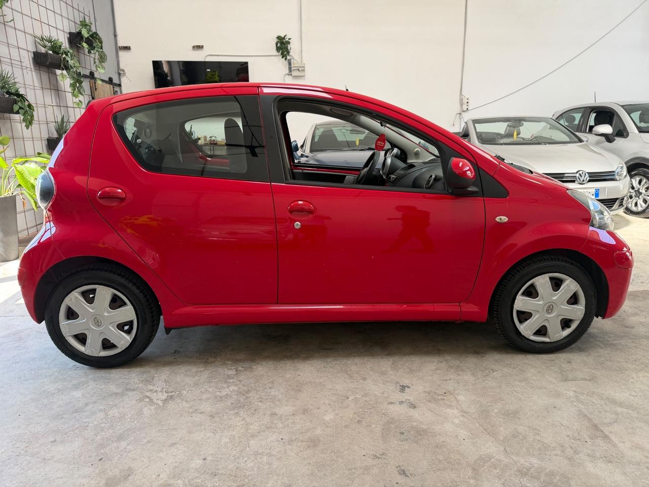 Toyota Aygo 1.0 12V VVT-i 5 porte Now