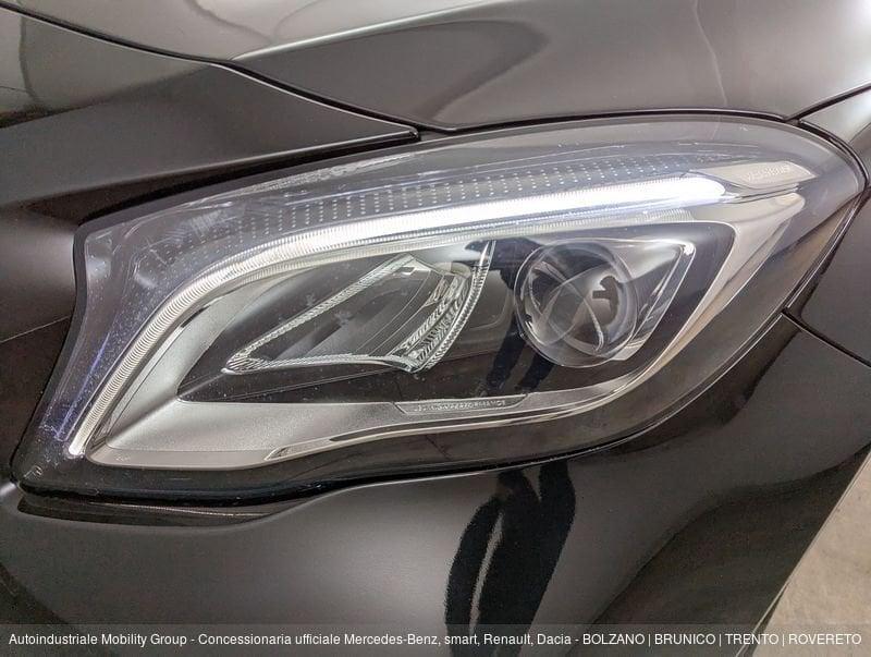 Mercedes-Benz GLA 200 D AUTOMATIC SPORT ''NEOPATENTATI''