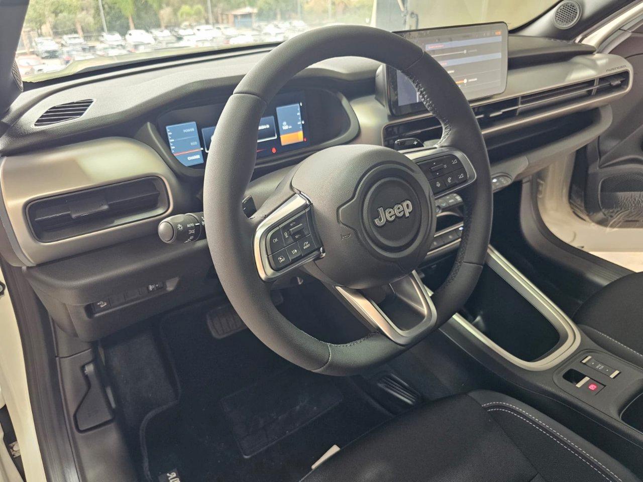 Jeep Avenger 1.2 turbo e-hybrid mhev Summit fwd 100cv edct6 "KM0"