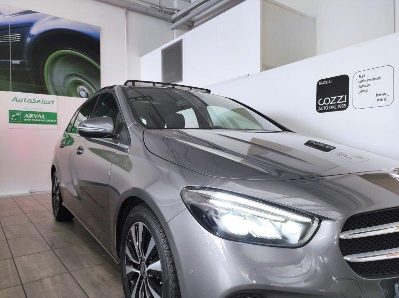 Mercedes-Benz Classe B (W247) - B 180 Automatic Business Extra