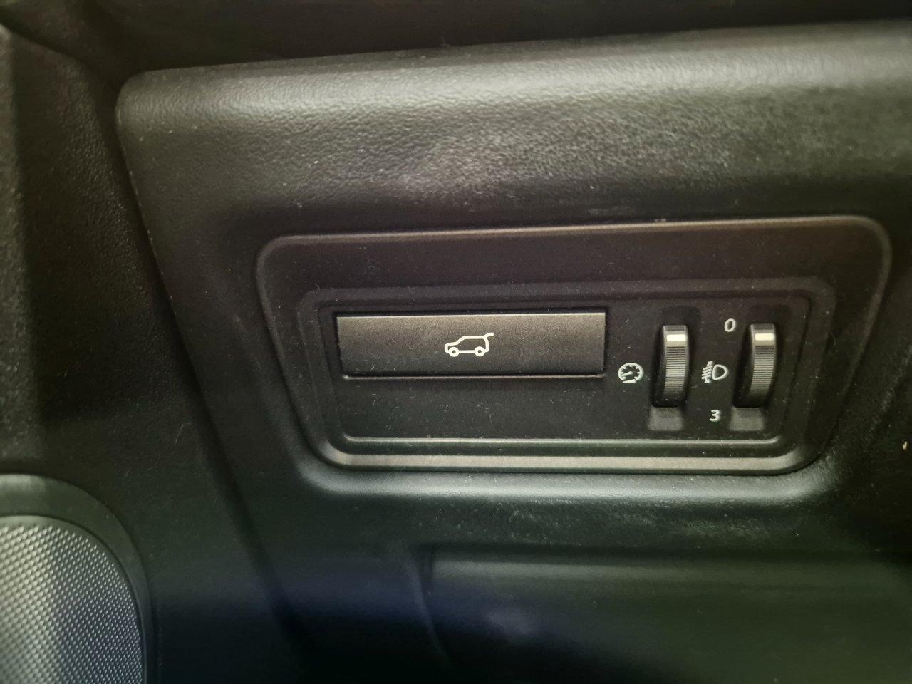 Land Rover Range Rover Evoque 5p 2.2 td4 Dynamic 150cv - UNIPROPRIETARIO - Sens. Park. - Bluetooth