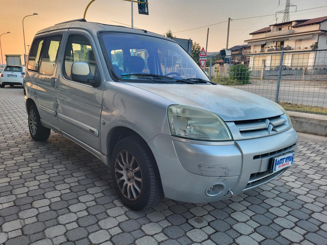 Citroen Berlingo 1.6 5 POSTI - SERIE SPECIALE " ELIO FIORUCCI UNICO PROPRIETARIO