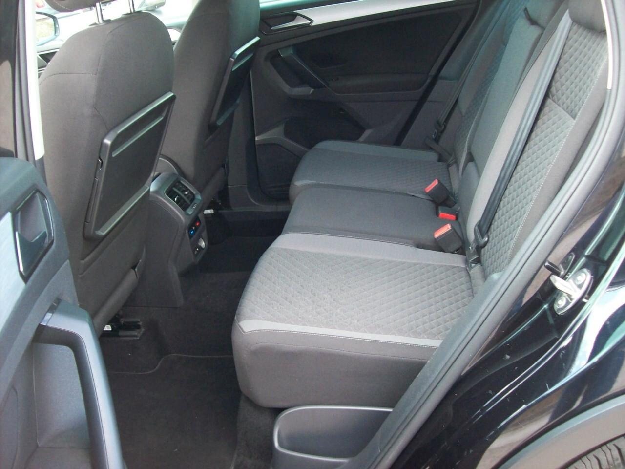 VW TIGUAN 1.6 TDI CV.115 BUSINESS BlueMotion