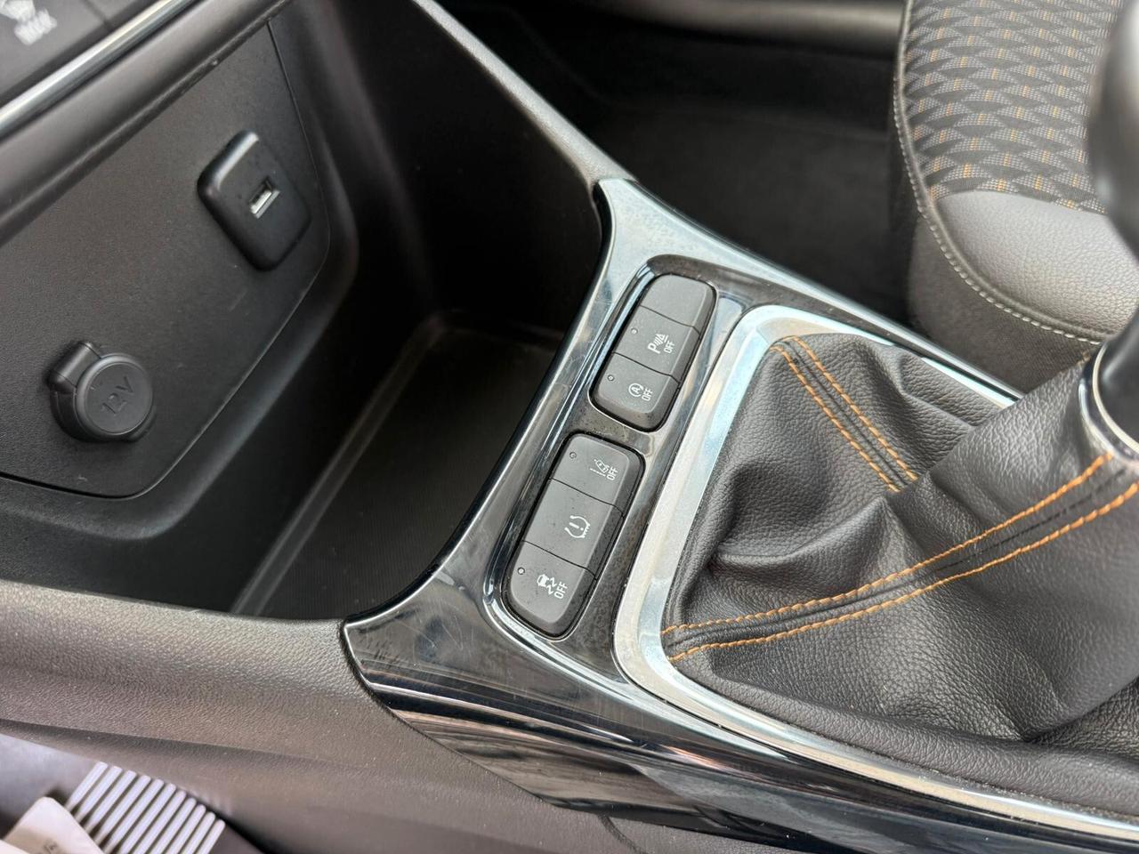 Opel Crossland X 1.2 Benz - 110cv Innovation