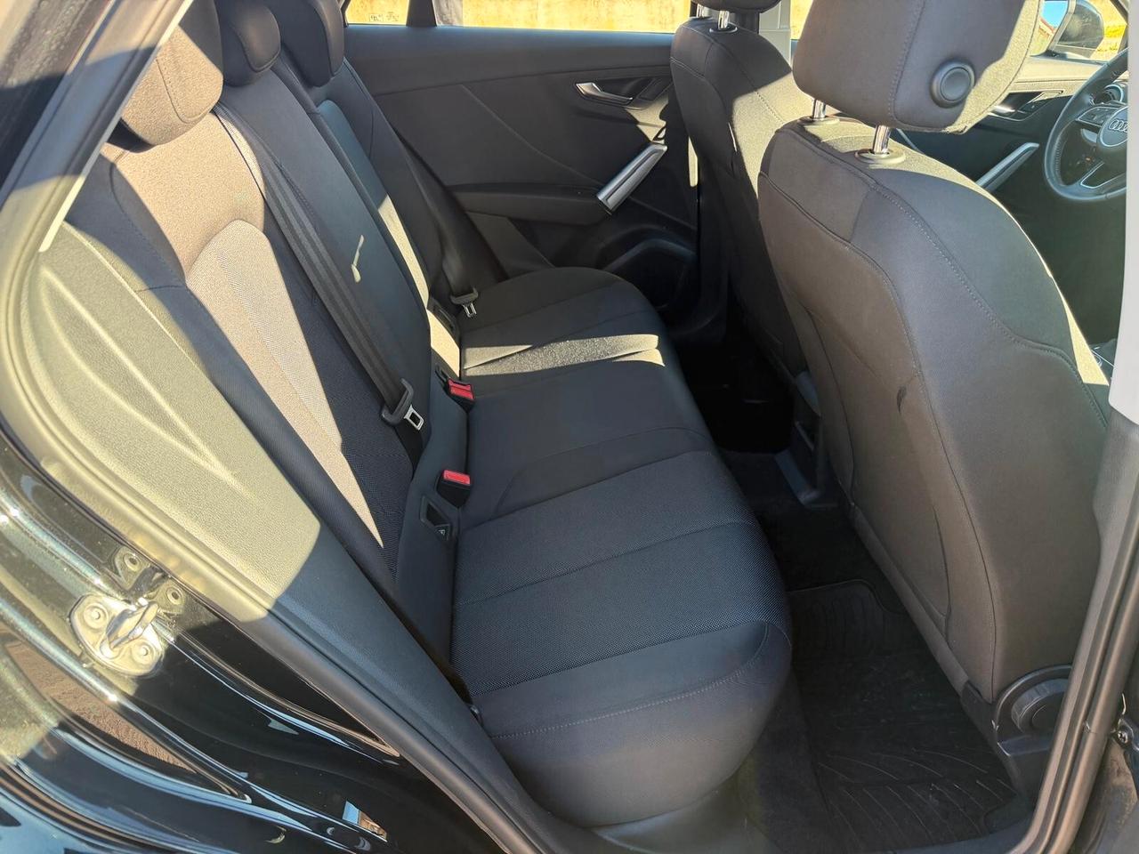 Audi Q2/30 TFSI/150CV/SLINE/CERCHI 18/PDC/CRUISE/NAVI/CLIMA/CRUISE CONTROL !!