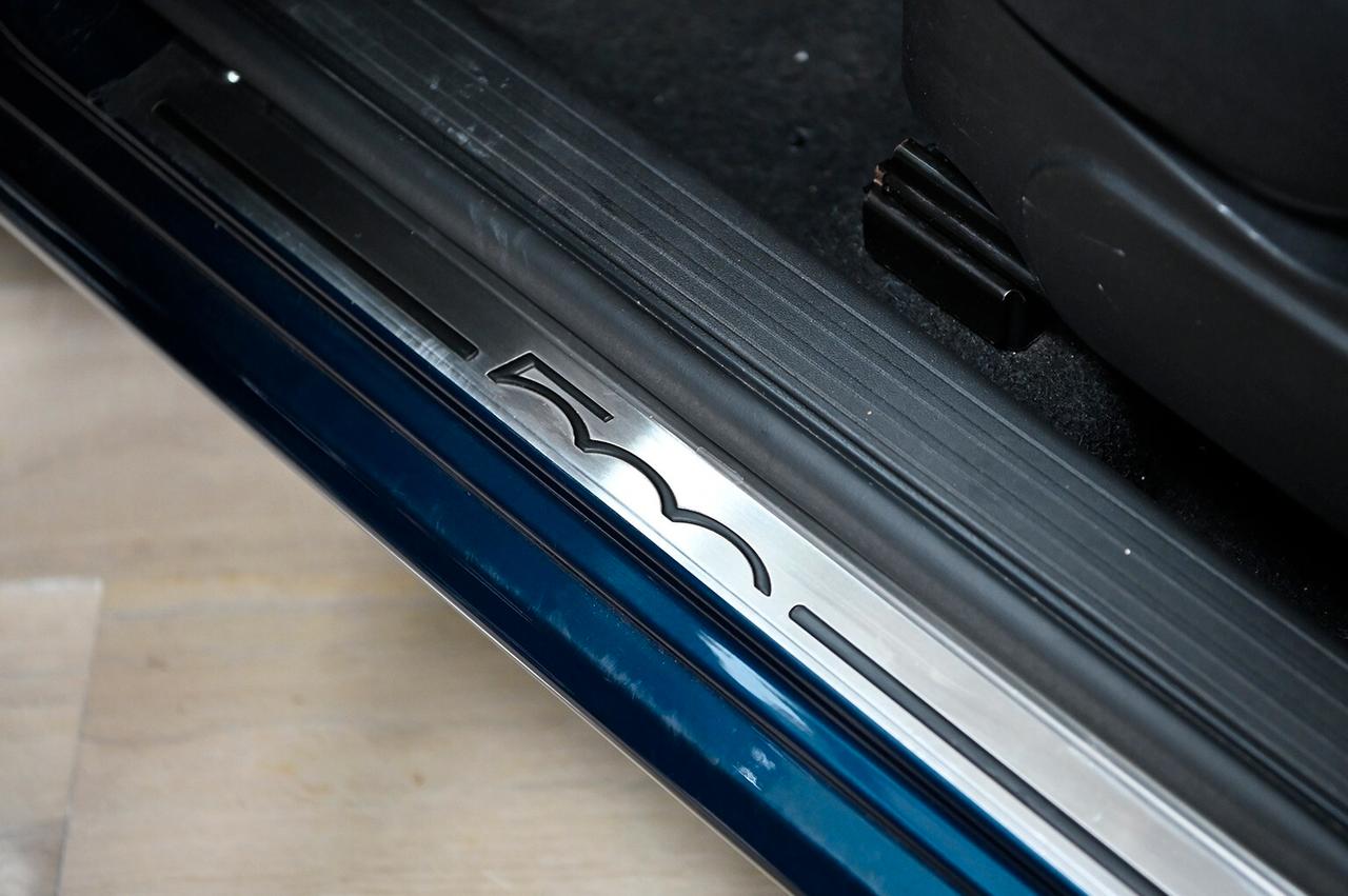 Fiat 500 C 1.0 Hybrid Dolcevita