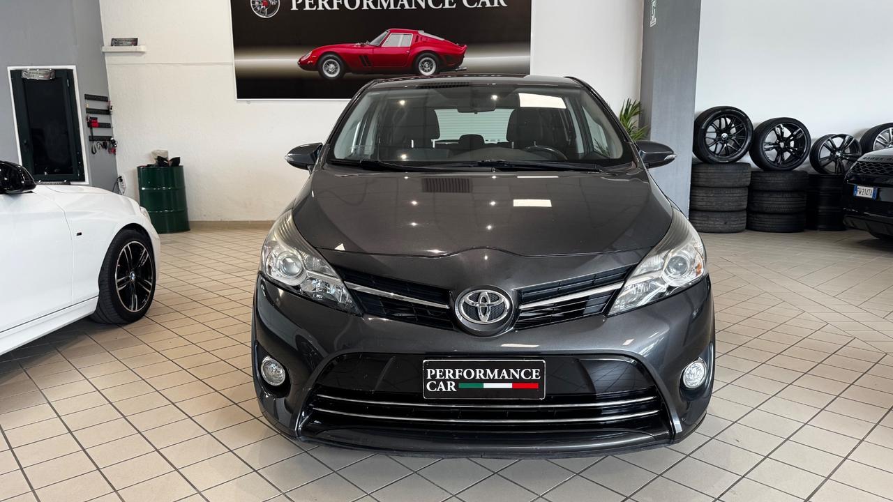 Toyota Verso 1.6 D-4D Style 7 posti