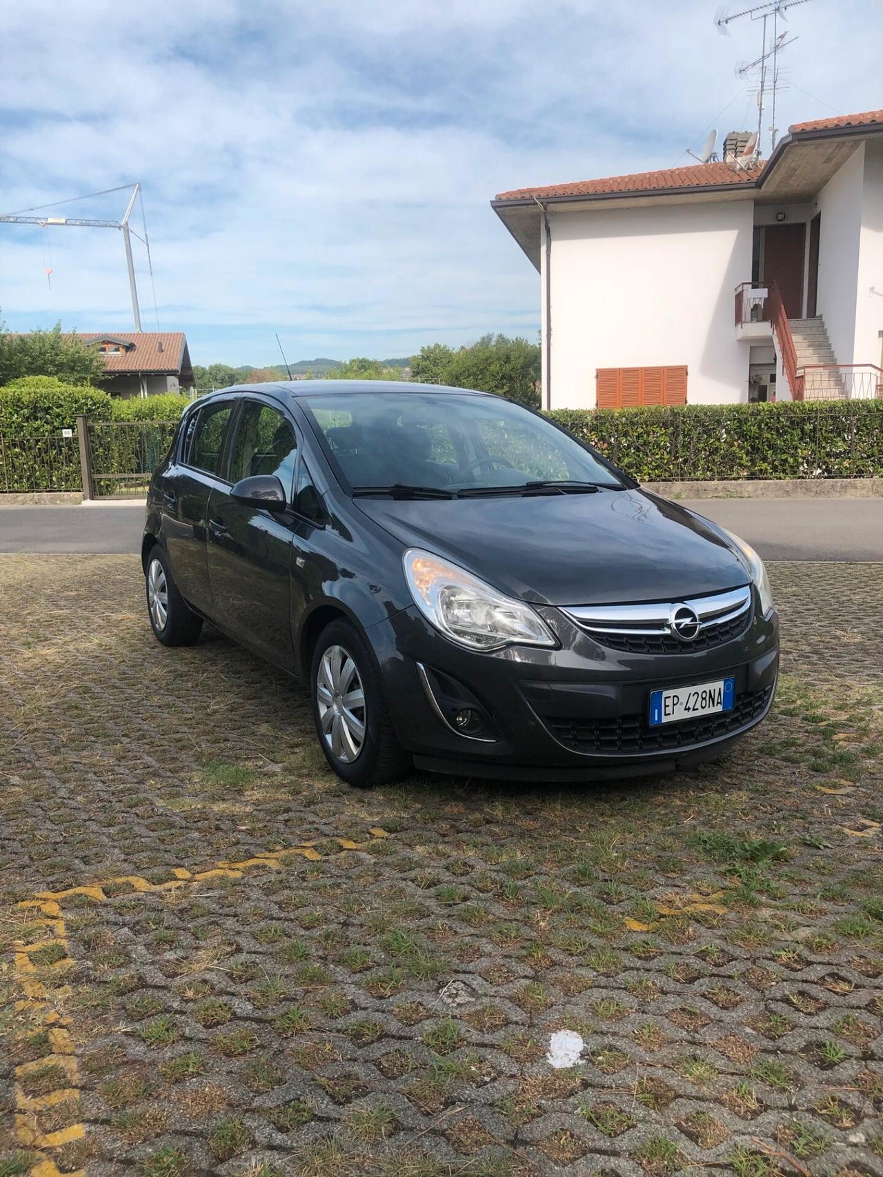 Opel Corsa 1.2 5 porte Edition