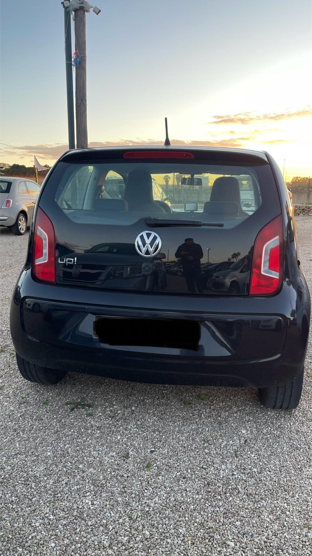 Volkswagen up! 1.0 75 CV 3p. high