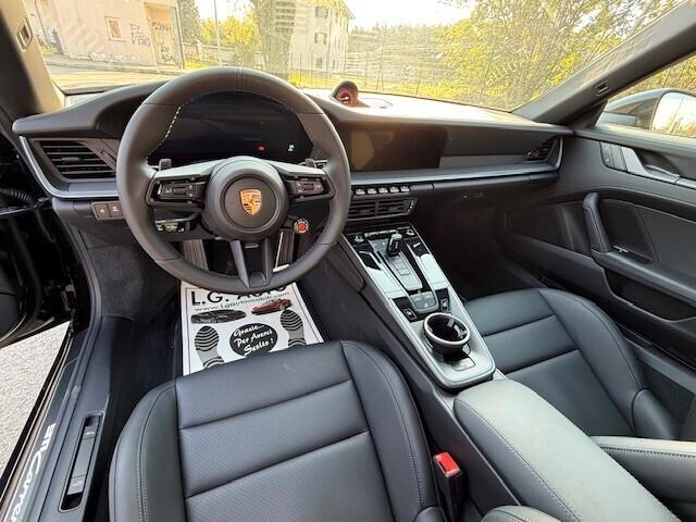 Porsche 911 Carrera Cabriolet