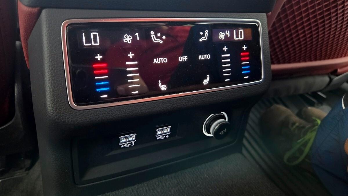 Audi A6 S6 Avant 3.0 TDI quattro tiptronic