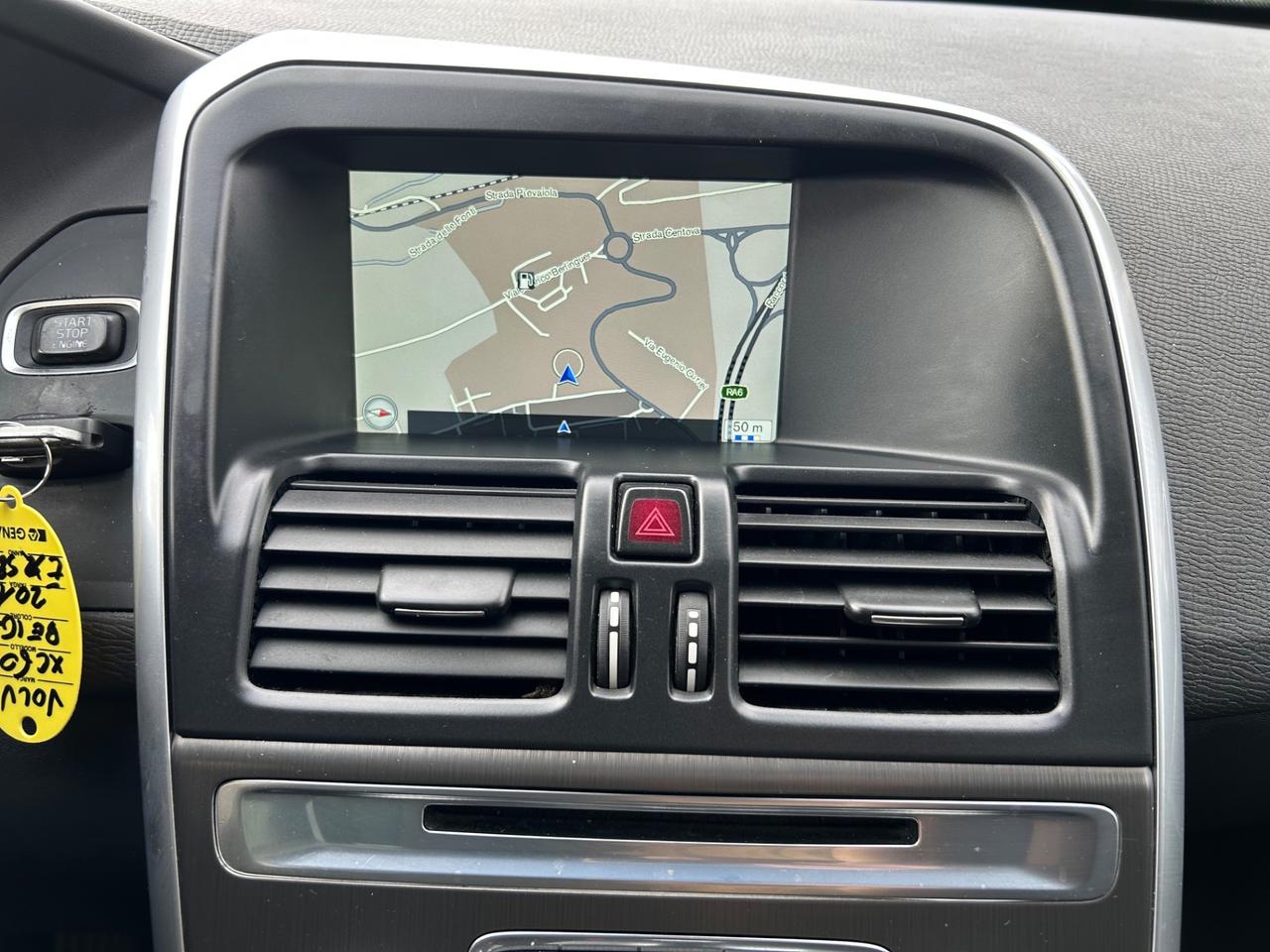 Volvo XC 60 XC60 D4 R-design Momentum Euro6