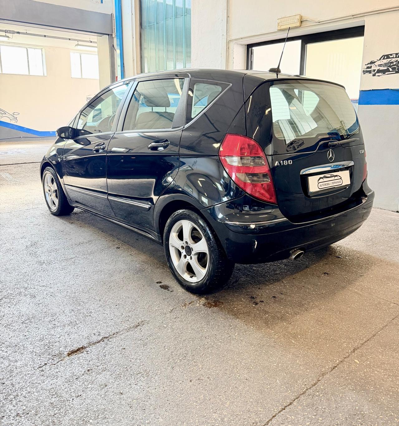 Mercedes-benz A 180 d Automatic AMG Line Advanced Plus