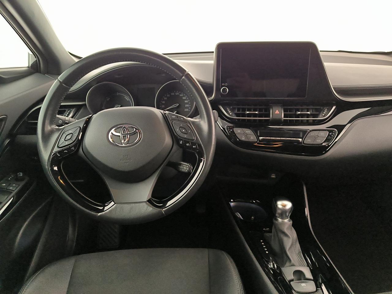 Toyota C-HR 1.8h trend e-cvt