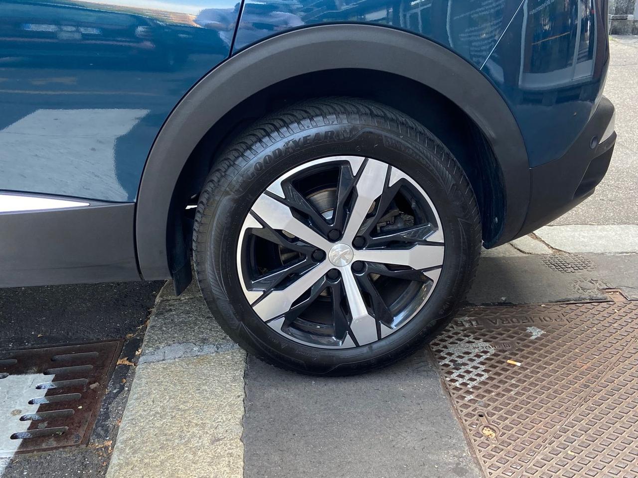 Peugeot 3008 Allure Pack 1.5 Blue HDI 130 #11985