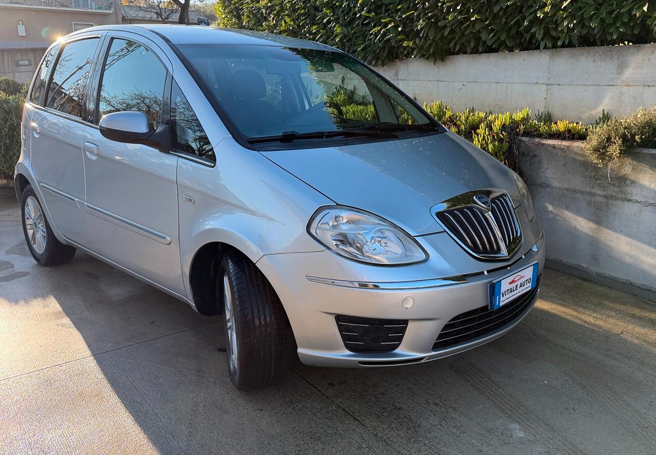 Lancia musa 1.3 MJT 90 CV Oro plus.Si neopatentati