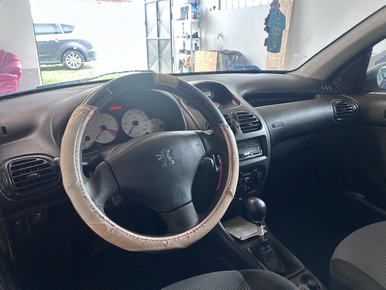 Peugeot 206 1.4 HDi 3p. S