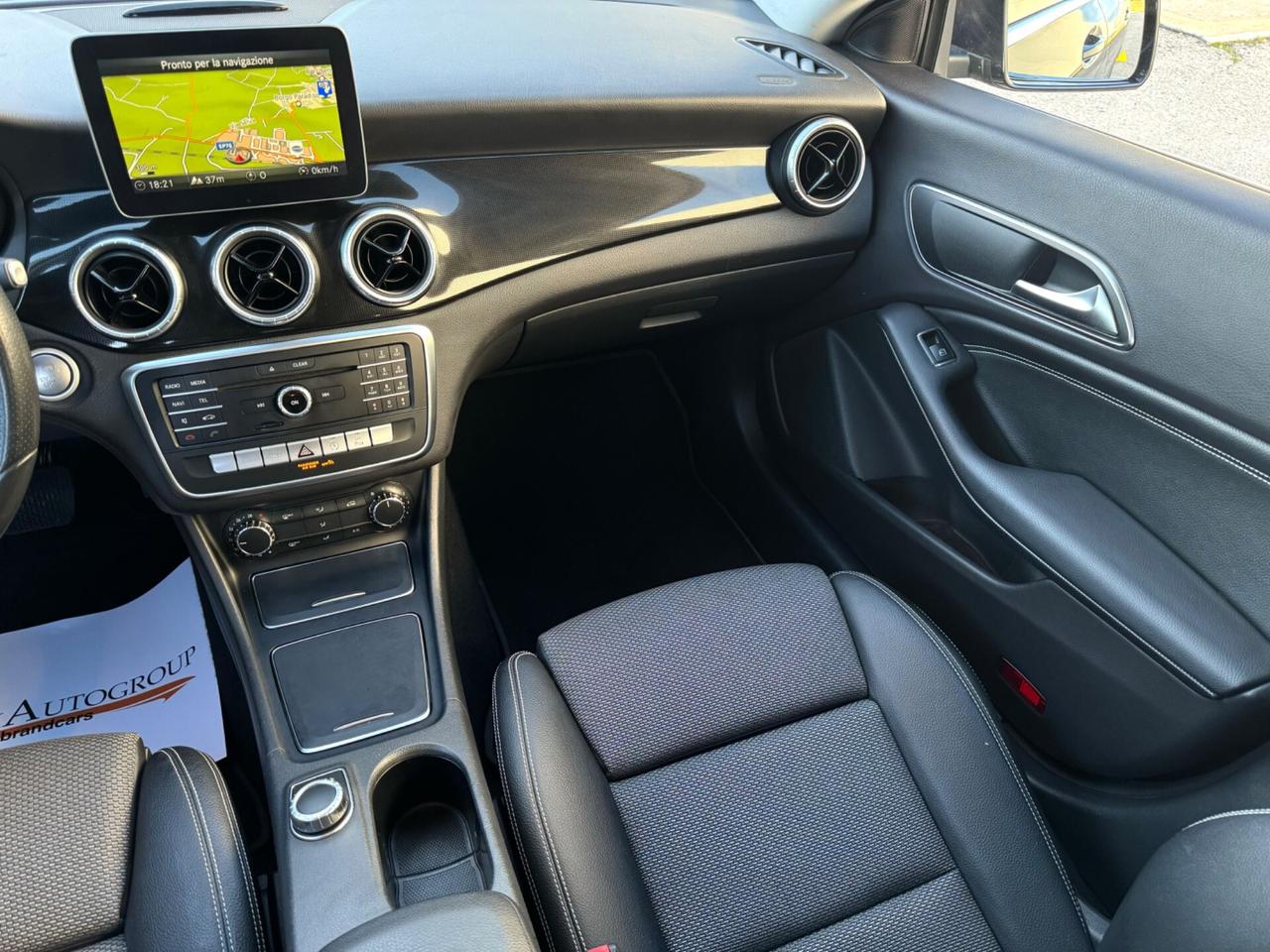 MERCEDES CLA 200d S.B. Sport - Tetto Led Navi