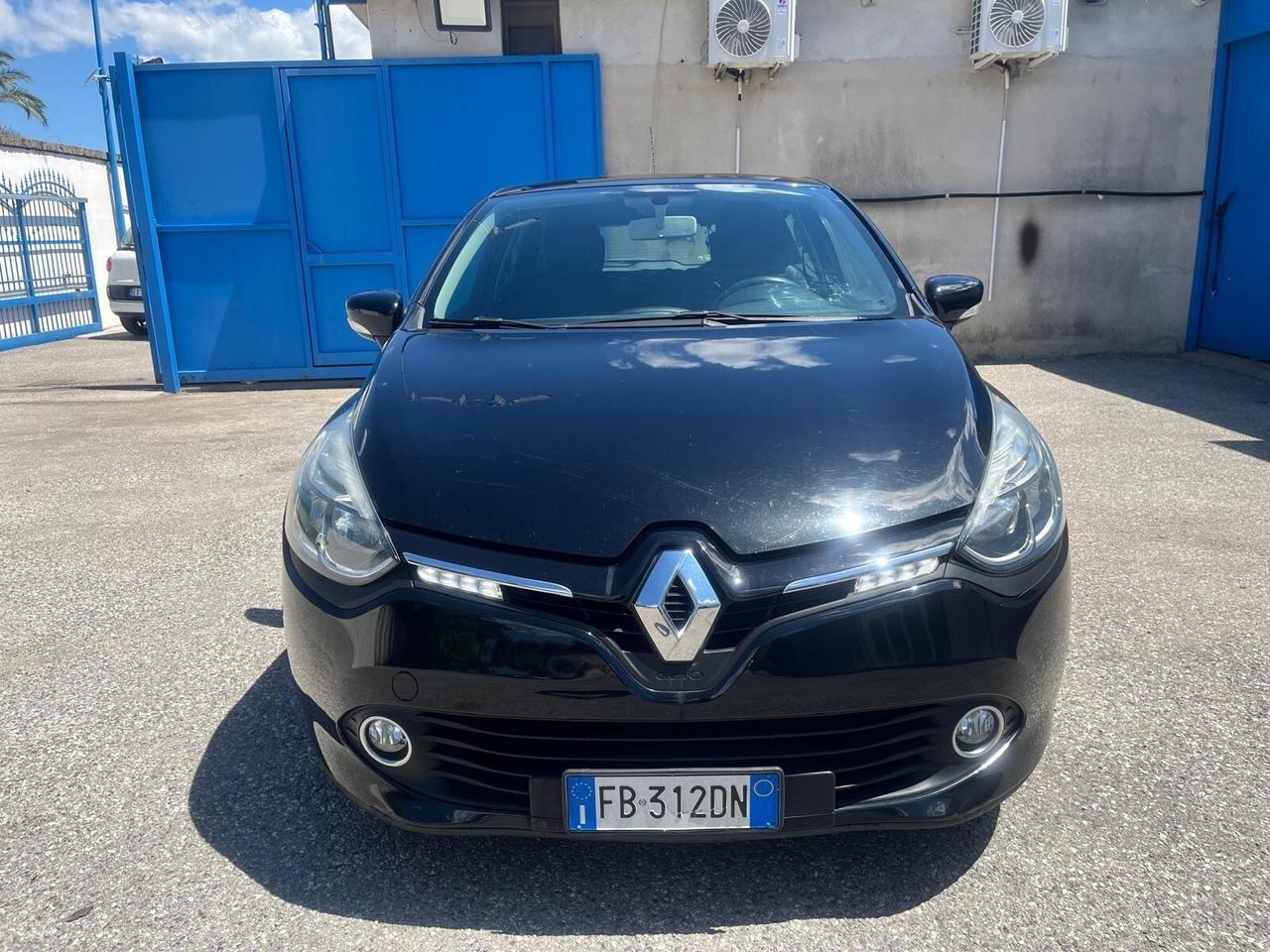 Renault clio 5 P-1.2 benz/75 cv-full -2012
