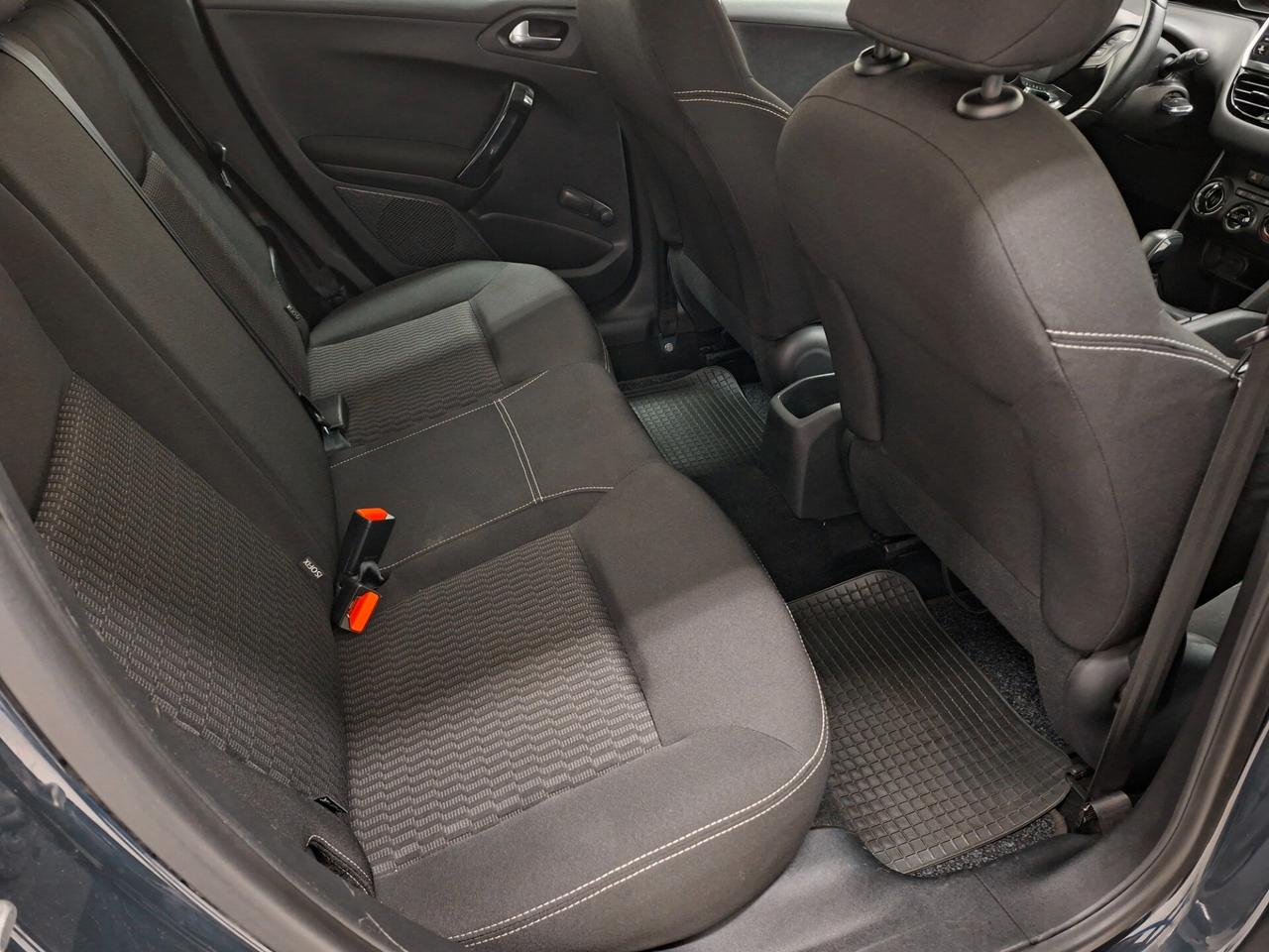 Peugeot 208 Allure 1.2 PureTech 82cv