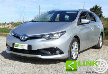 TOYOTA Auris Touring Sports 1.8 Hybrid Lounge