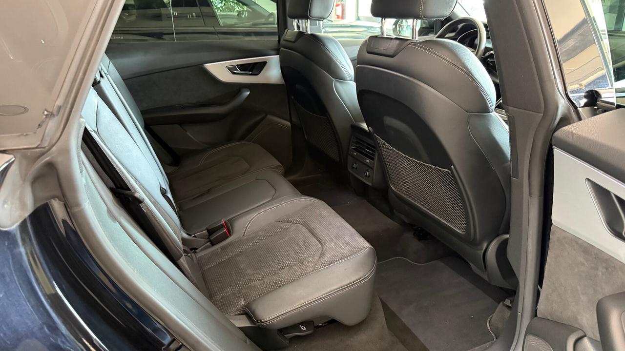 Audi Q8 50 TDI 286 CV quattro S LINE