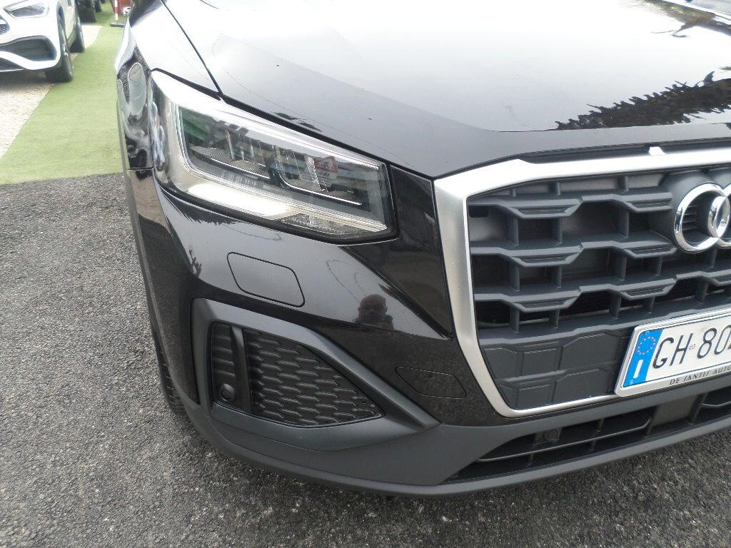 Audi Q2 30 TDI Business