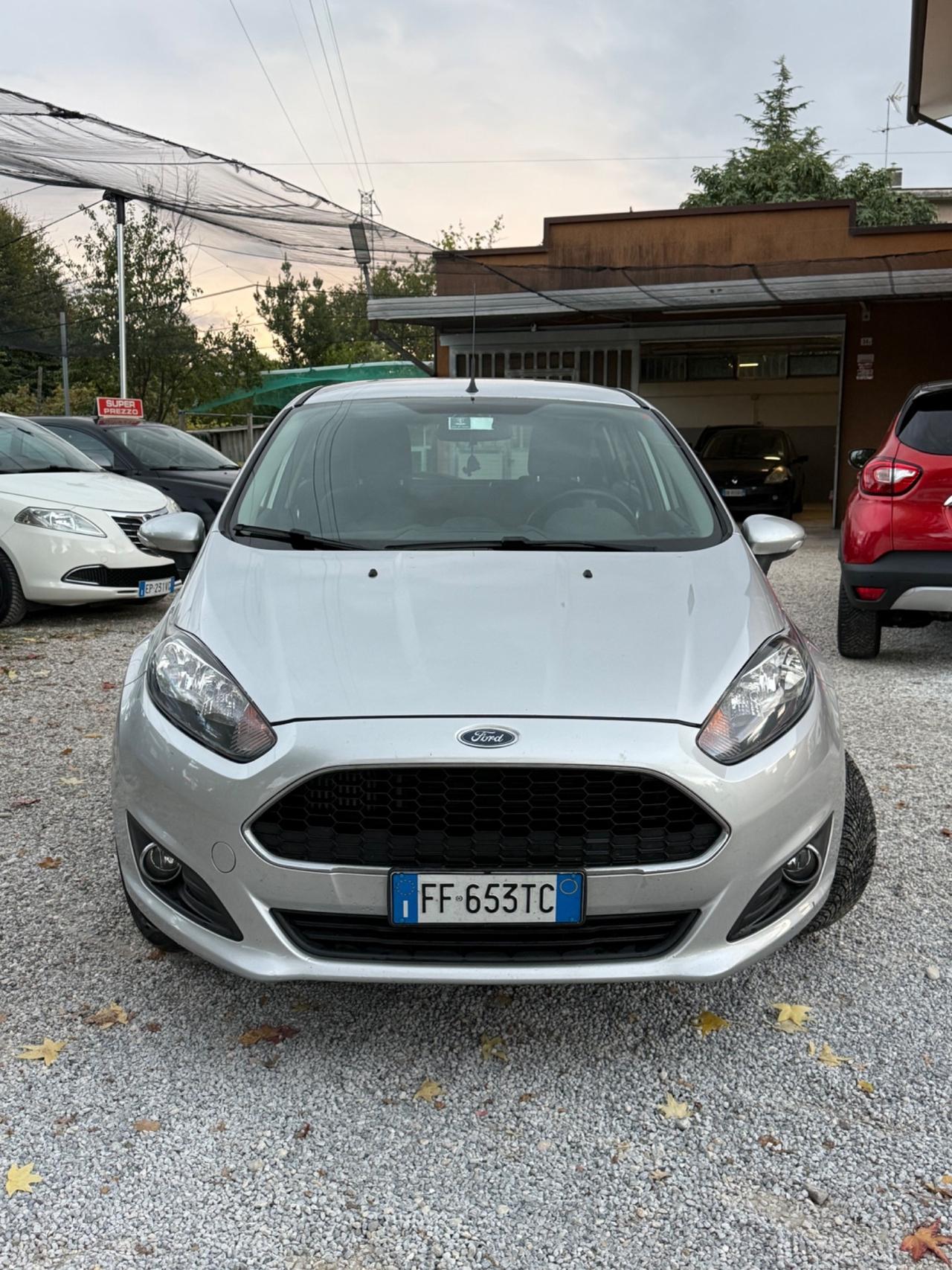 Ford Fiesta 1.5 TDCi 75CV 5 porte Titanium