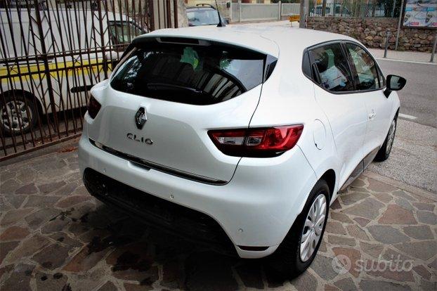 RENAULT Clio 0.9 Tce Neopatentati km 50100