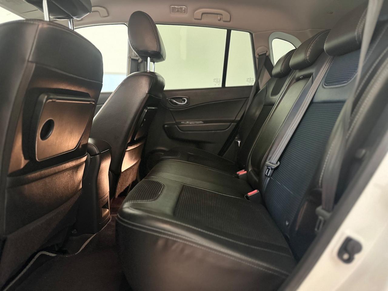 Renault Koleos 2.0 dCi 150CV 4X4 Bose AUTOMATICO GANCIO TRAINO