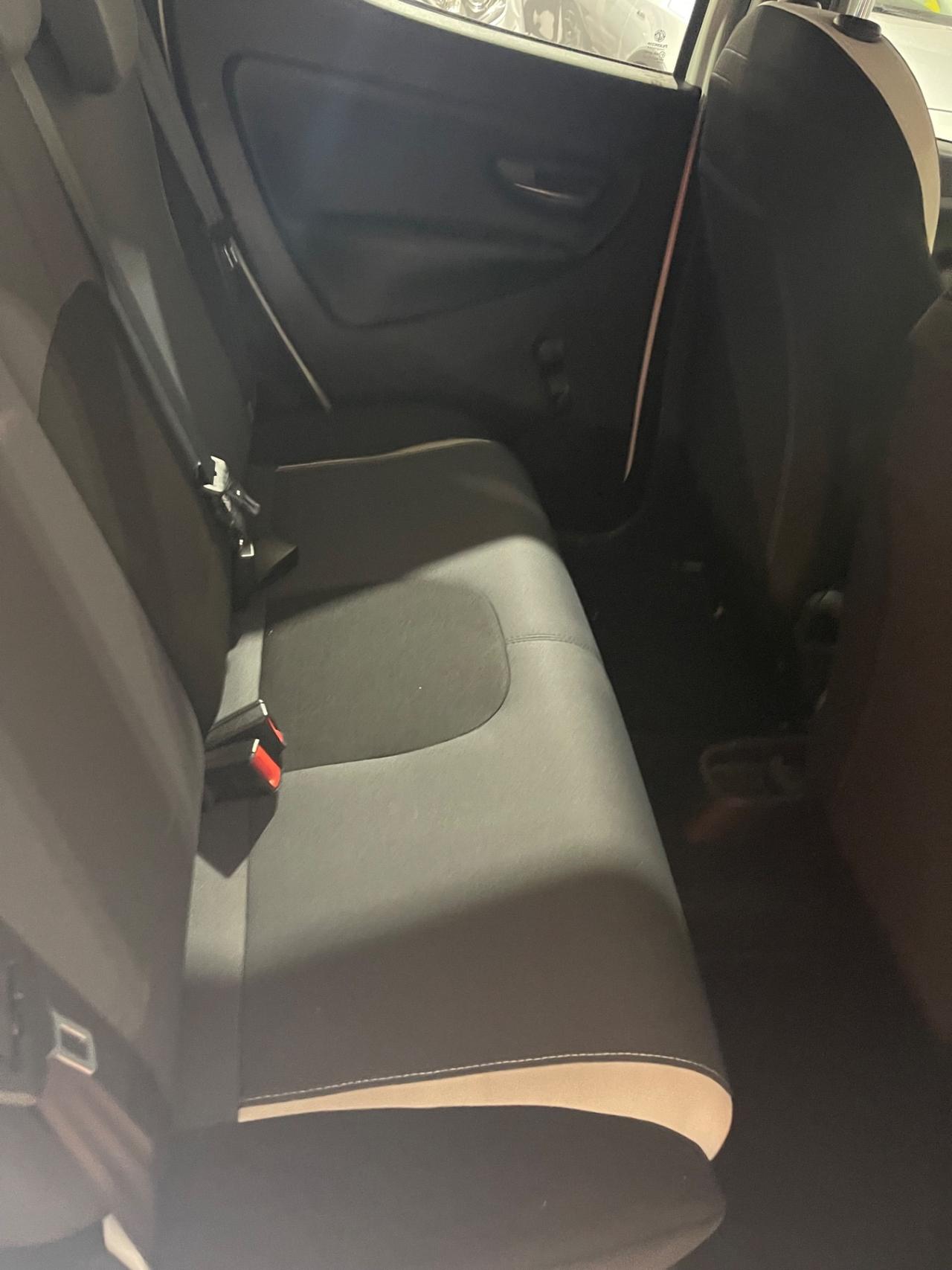 Lancia Ypsilon 1.2 69 CV 5 porte ELLE