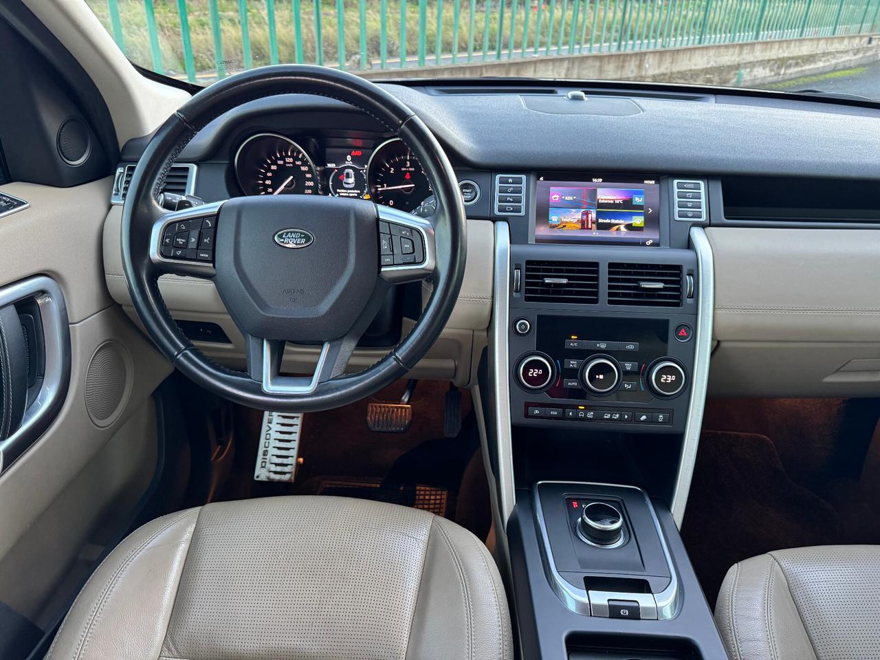 Land Rover Discovery Sport 2.0 TD4 180 CV HSE