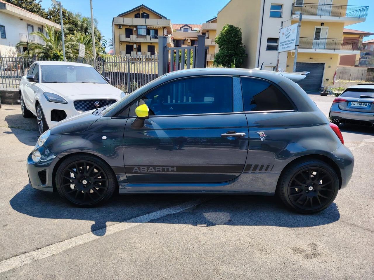 Abarth 595 1.4 Turbo T-Jet 180 CV Competizione