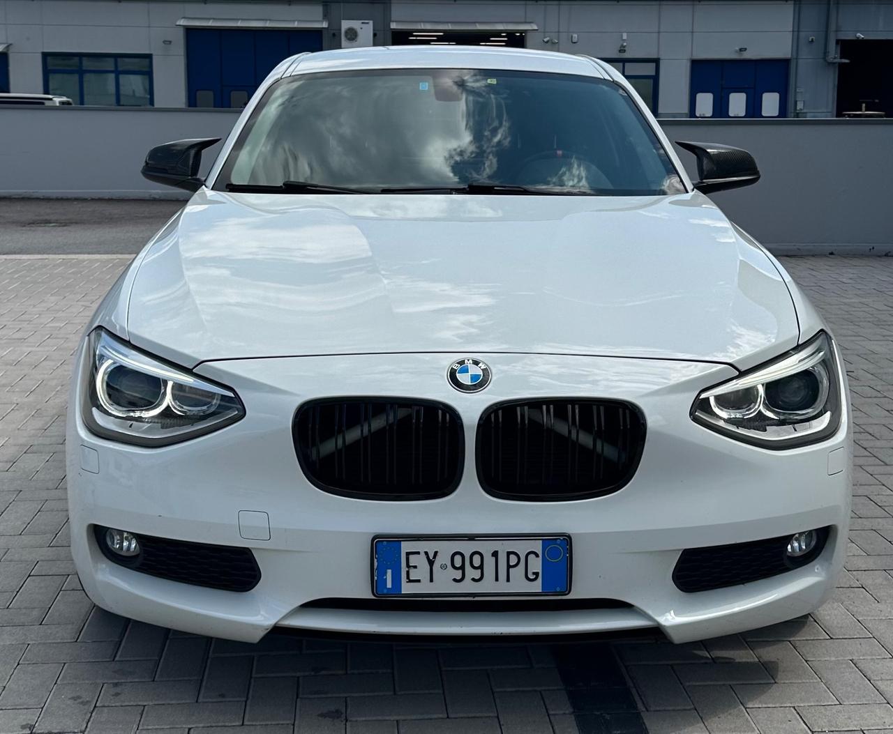 Bmw 116d 2.0 tdi 116cv AUTOMATICA ADATTA A NEOPATENTATI