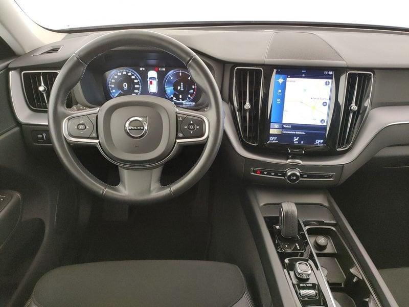 Volvo XC60 B4 (d) AWD Geartronic Momentum Pro