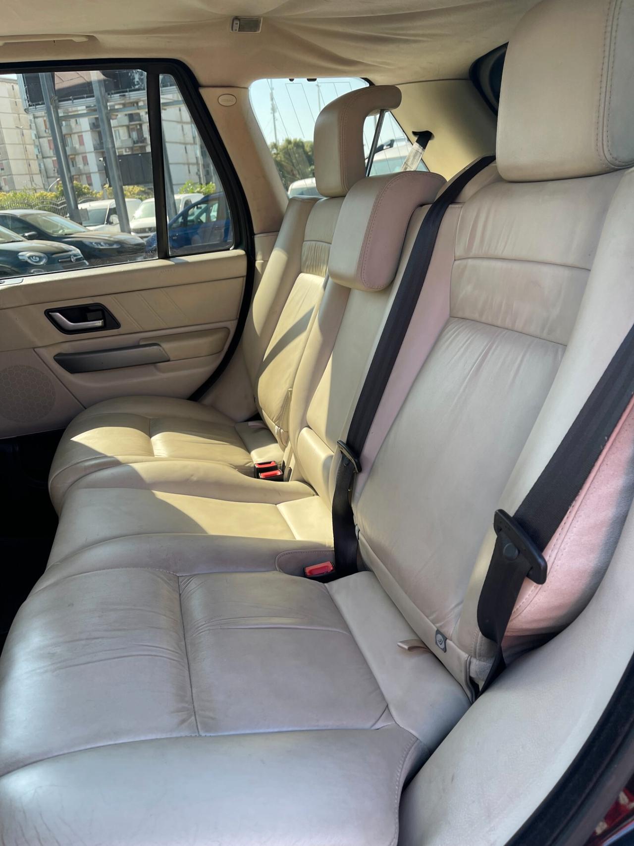 Range Rover Sport 2.7 TDV6 HSE