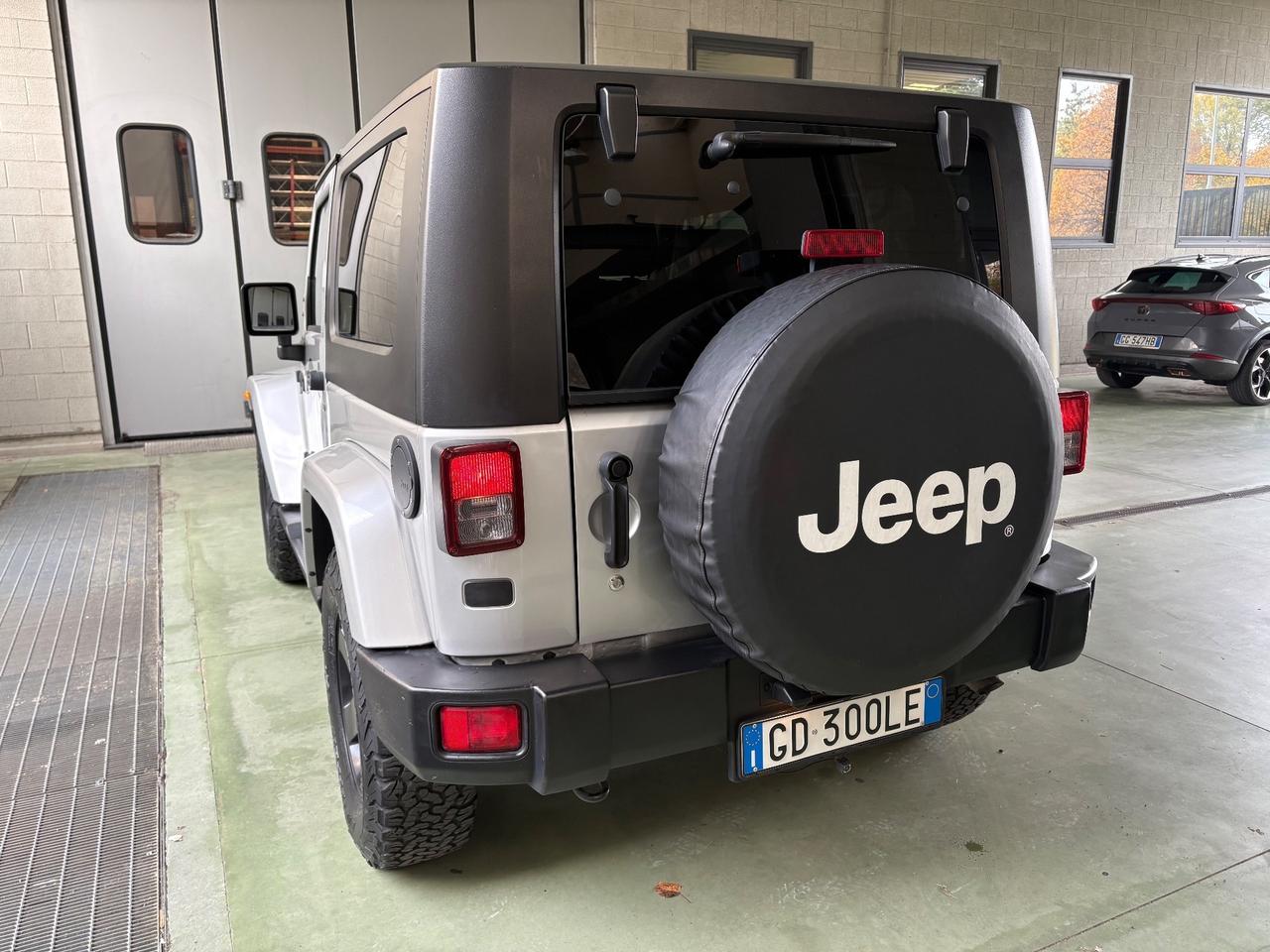 Jeep Wrangler 2.8 CRD DPF Sahara Auto