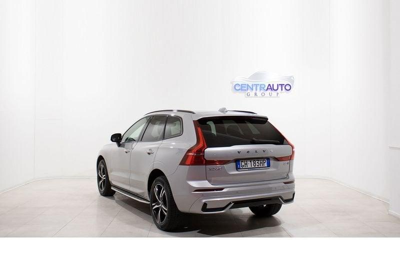Volvo XC60 XC60 B5 (d) AWD Geartronic R-design