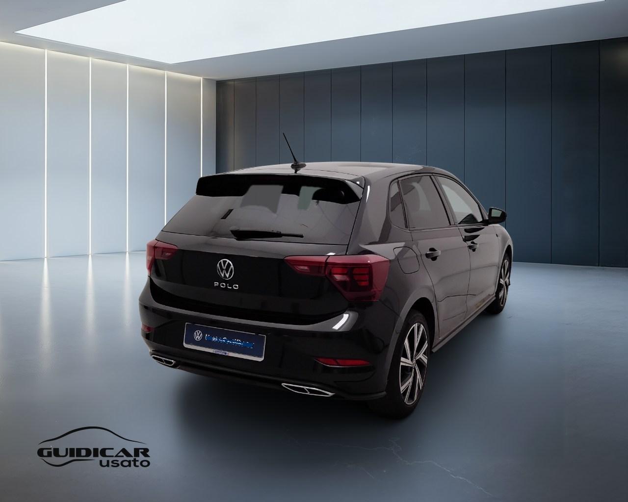VOLKSWAGEN Polo VI 2022 - Polo 1.0 tsi R-Line 95cv