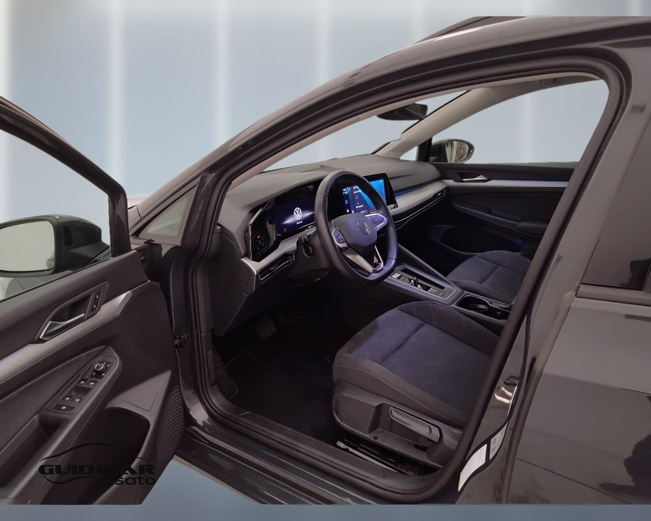 VOLKSWAGEN Golf VIII 2020 Variant - Golf Variant 2.0 tdi Life 115cv dsg