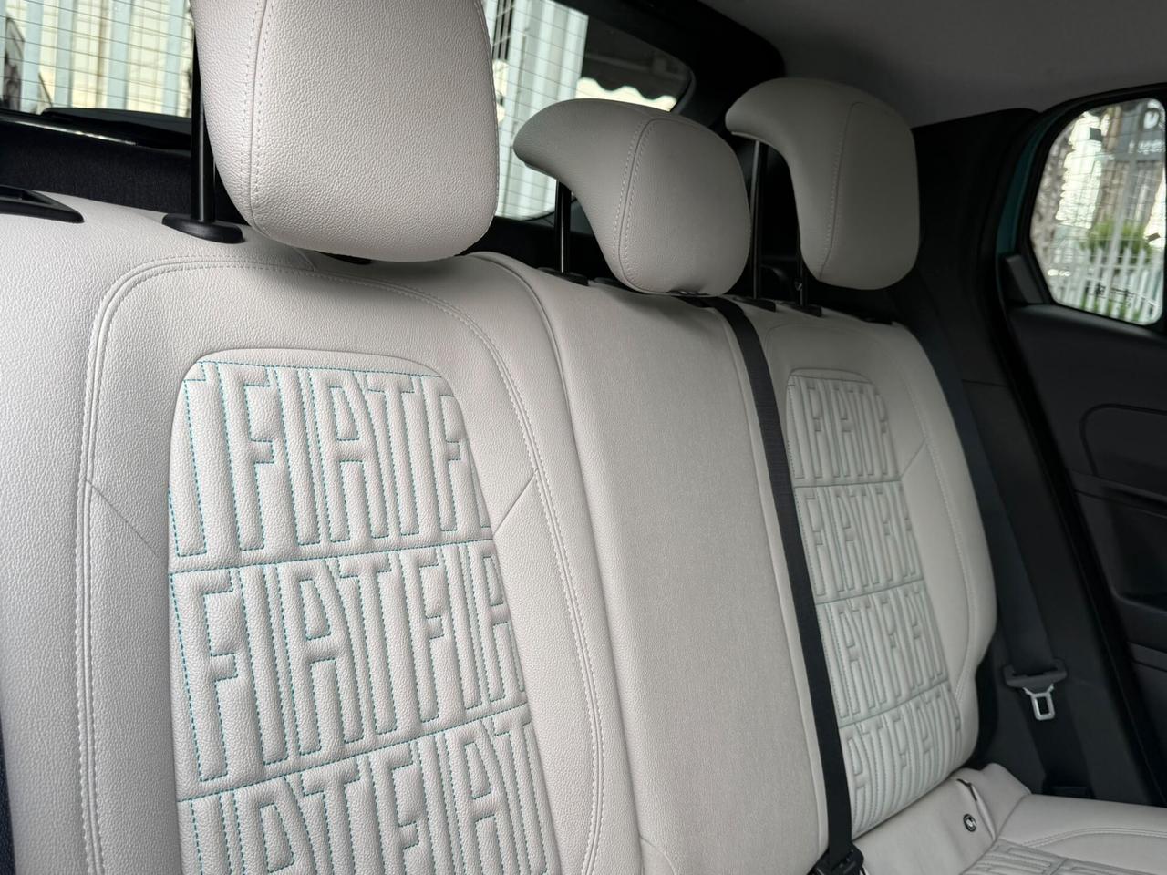 Fiat 600 2025 HYBRID 1.2 MHEV LA PRIMA AUTOMATICA
