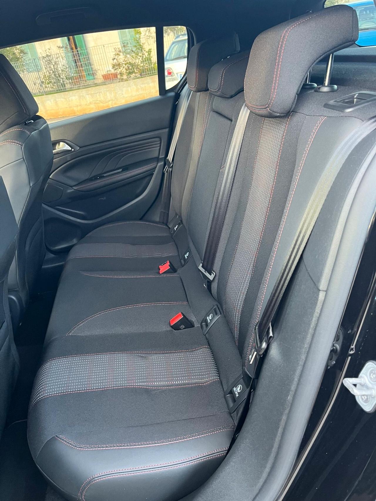 Peugeot 308 BlueHDi 130 S&S GT