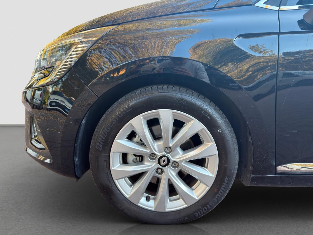 Renault Clio Full Hybrid E-Tech 140 CV 5 porte Intens