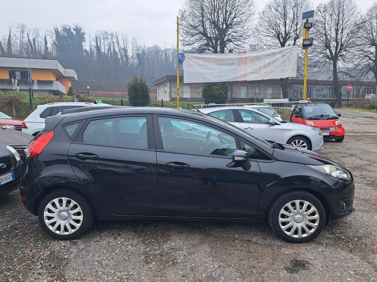 Ford Fiesta 1.5 TDCi 75CV 5 porte Titanium-neopatentati
