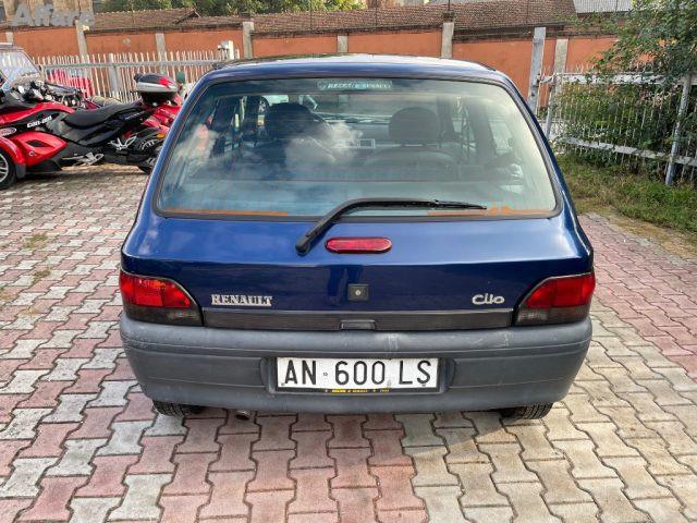 RENAULT Clio 1.1i cat 3 porte UP
