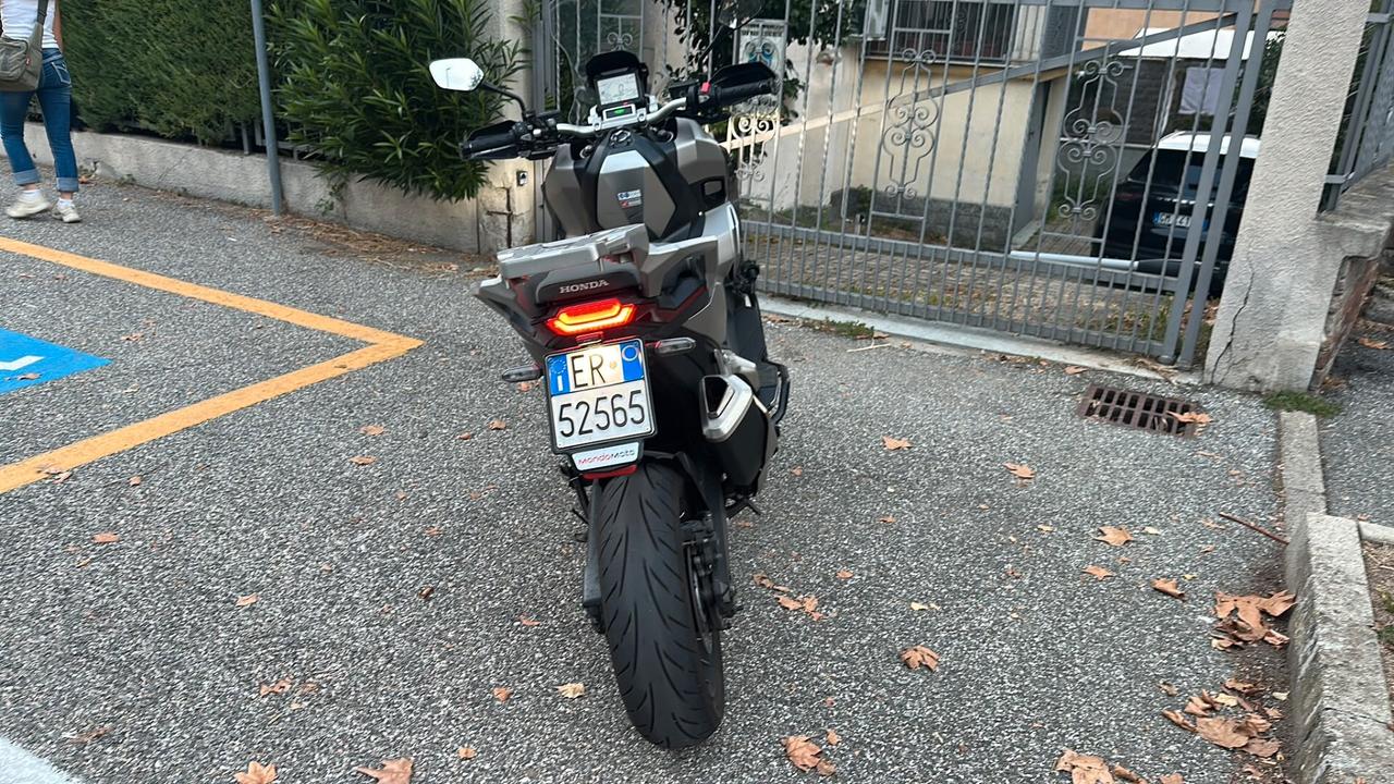 Honda X-ADV 750 GRAVEL